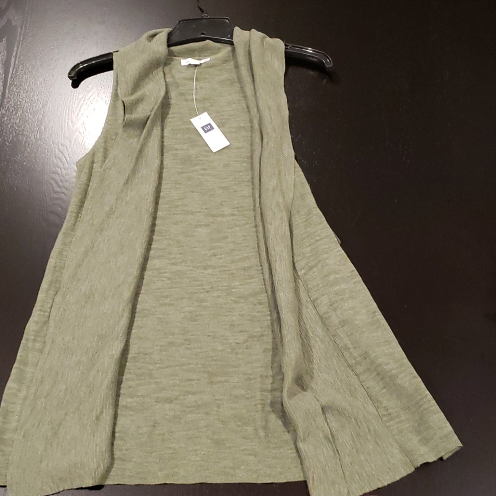 NWT! GAP Linen Vest S